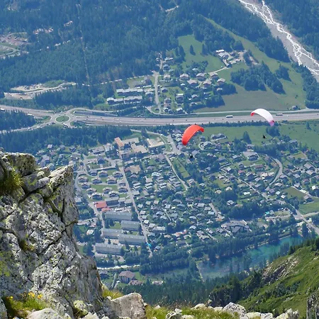 Grepon -city Center - Free Swimming Pool, Sauna, Gym - Free Parking - By Cozee Chamonix