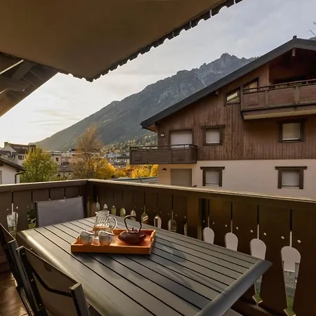 Grepon -city Center - Free Swimming Pool, Sauna, Gym - Free Parking - By Cozee * Chamonix