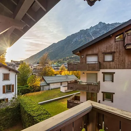 Grepon -city Center - Free Swimming Pool, Sauna, Gym - Free Parking - By Cozee * Chamonix